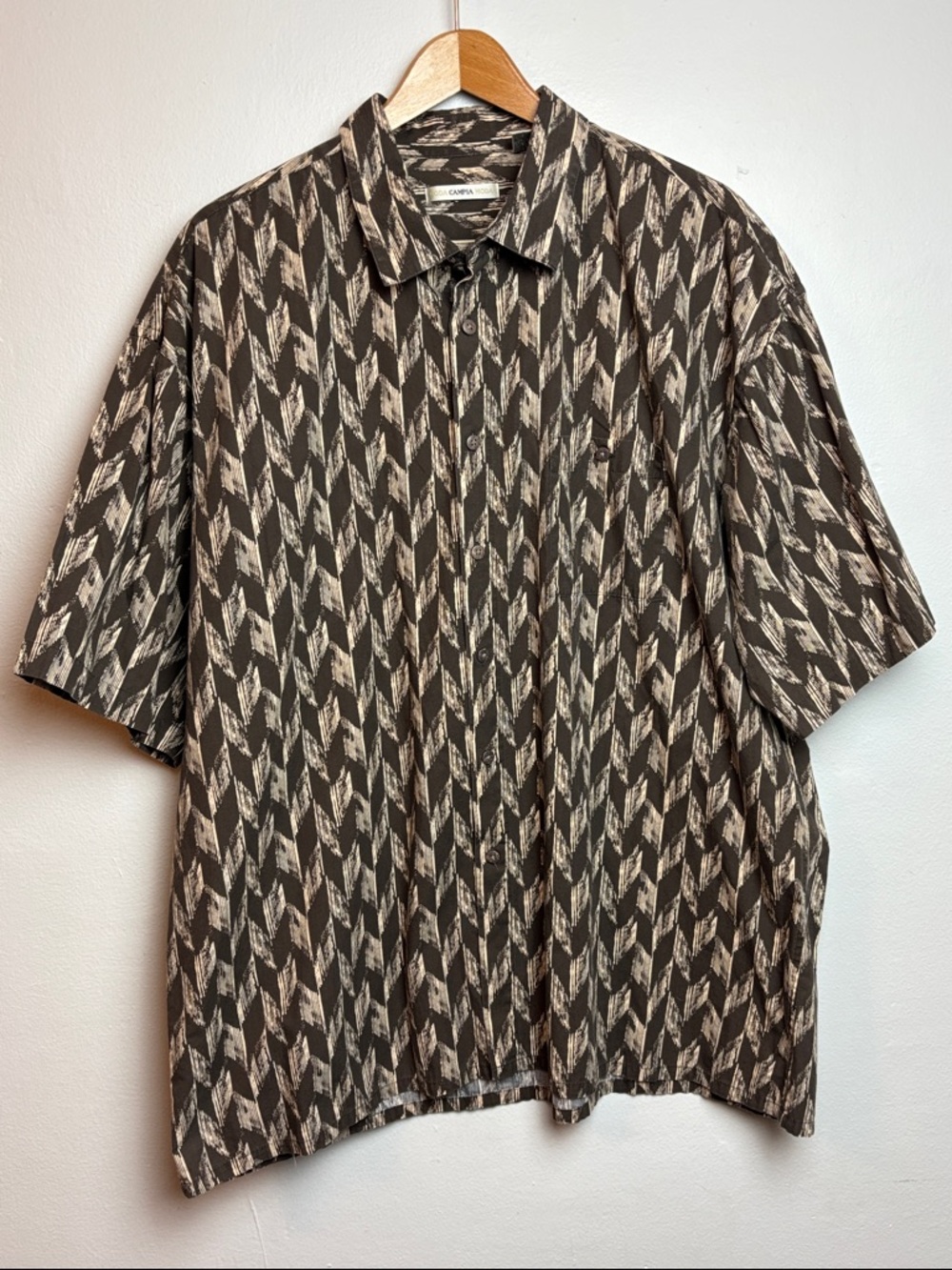 VTG Campia Moda Men’s XXL Short-Sleeve Button-Down Geometric Chevron-Style Shirt